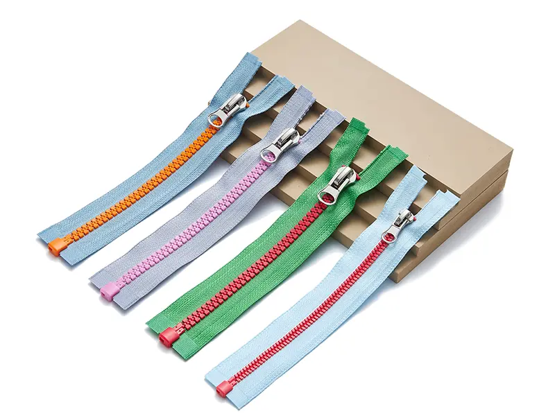 سحاب بلاستيك