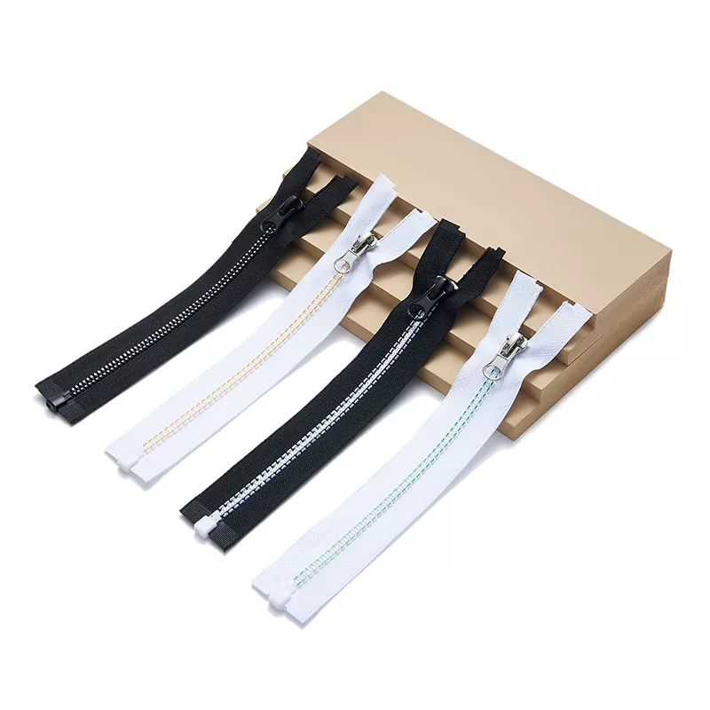 سحاب بلاستيكي معاد تدويره