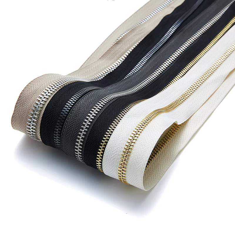 سحاب معدني قياسي