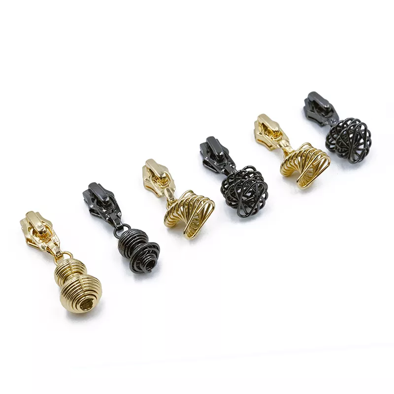 مجتذب عقدة الأسلاك